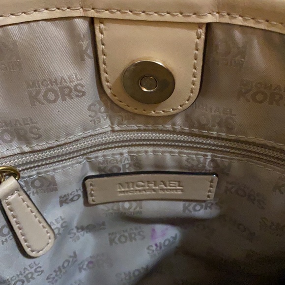 Michael Kors Crossbody Bag - Picture 4 of 5